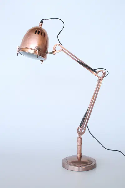 ANTIQUE COPPER TABLE LAMP  89CM